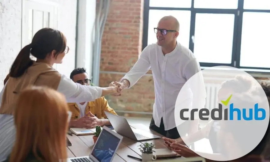 Кой може да ми помогне с пари бързо